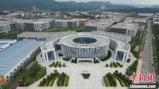 圖為中國稀金谷永磁電機(jī)產(chǎn)業(yè)園?！≮M縣區(qū)融媒體中心供圖